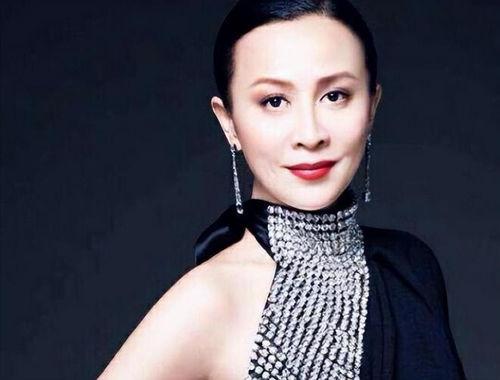 刘嘉玲图片生活照